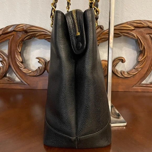 SOLD Chanel Vintage Timeless Chain Shopping Tote Shoulder Bag Caviar Leather - Picture 3 of 17